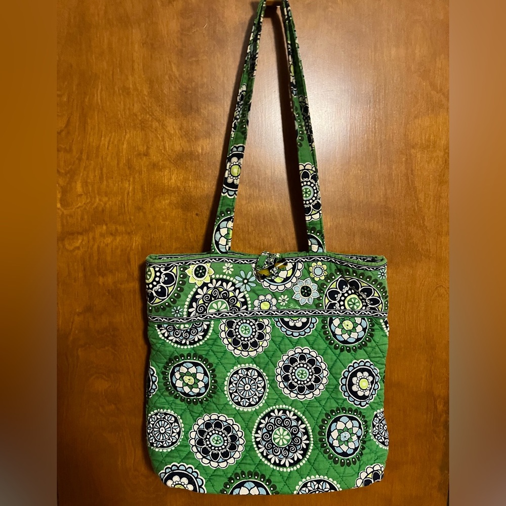 Vera Bradley Green Cupcake tote bag purse. EUC